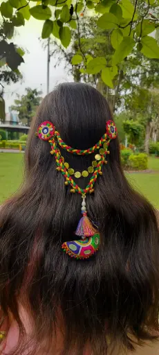 Multicolored hair pin